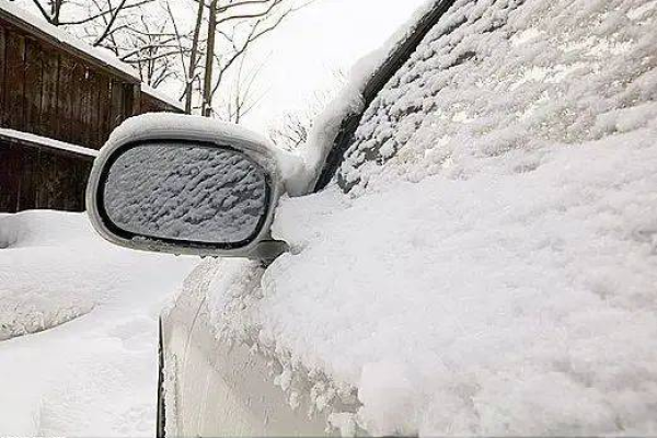 冬日雪后，愛車解困，冬季車輛積雪處理全攻略